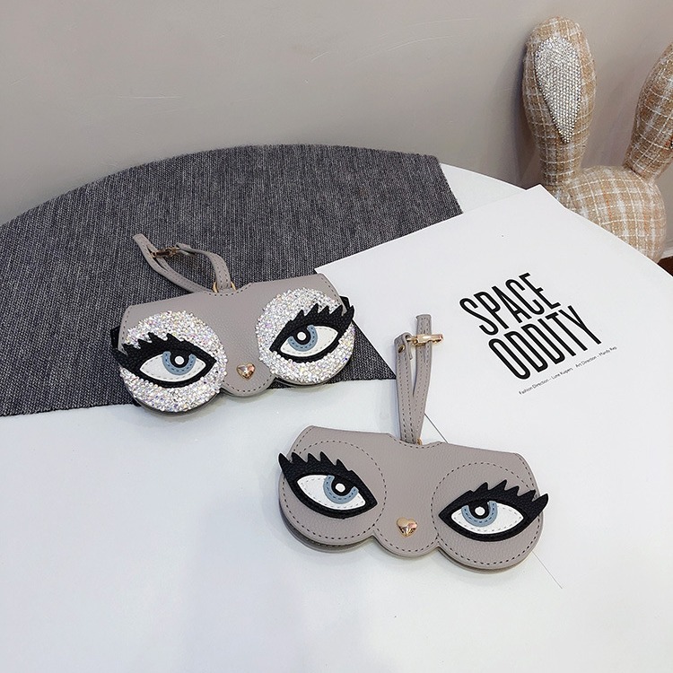 ins cartoon cute glasses case  - огляд і ціна Jewelry Making Glasses
